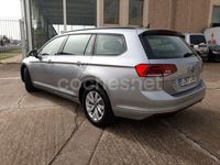 Usado VW Passat 150 CV (110 kW) 2021 Gris / plata Familiar
