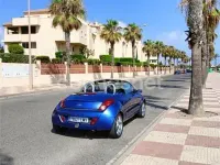 Usado Ford StreetKa 95 CV (69 kW) 2003 Azul Descapotable