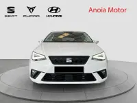 Usado Seat Ibiza Style Plus 110 CV (80 kW) 2022 Blanco Utilitario