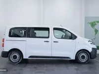 Usado Opel Vivaro 120 CV (88 kW) 2022 Blanco Monovolumen