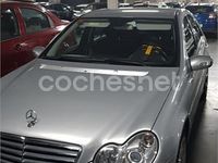 Usado Mercedes C220 Sport Edition 150 CV (110 kW) 2005 Gris / plata Berlina