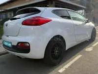 Usado Kia ProCeed 100 CV (73 kW) 2013 Blanco Utilitario
