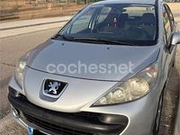 Usado Peugeot 207 90 CV (66 kW) 2006 Gris / plata Berlina