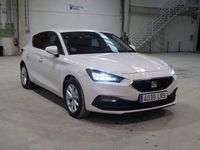Usado Seat Leon Style 115 CV (84 kW) 2021 Blanco Berlina
