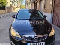 Usado Opel Astra Cosmo 110 CV (80 kW) 2011 Negro Berlina