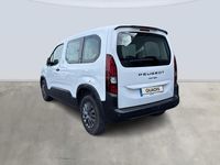 Usado Peugeot Rifter Allure 101 CV (74 kW) 2025 Blanco Monovolumen