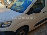 Usado Citroën Berlingo Shine 102 CV (75 kW) 2019 Negro Monovolumen