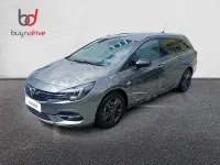 Usado Opel Astra Ultimate 145 CV (106 kW) 2022 Gris / plata Utilitario