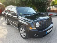 Usado Jeep Patriot Limited 140 CV (102 kW) 2008 Negro SUV