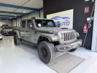 Usado Jeep Gladiator Overland 264 CV (194 kW) 2022 Gris / plata Pickup/Camioneta
