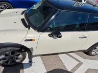 Usado Mini Cooper 115 CV (84 kW) 2005 Blanco Utilitario
