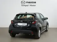 Usado Mazda 2 Center-Line 116 CV (85 kW) 2025 Negro Utilitario