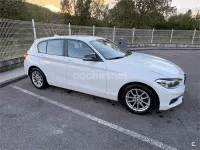 Usado BMW 118 Advantage 150 CV (110 kW) 2019 Blanco Utilitario