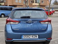 Usado Toyota Auris Hybrid Active 136 CV (100 kW) 2017 Azul Familiar