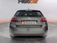 Usado Peugeot 308 Access 131 CV (96 kW) 2020 Gris Berlina