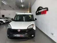 Usado Fiat Doblò Pop 95 CV (69 kW) 2019 Blanco Monovolumen