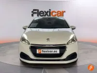 Usado Peugeot 208 Active 101 CV (74 kW) 2019 Blanco Utilitario
