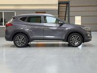 Usado Hyundai Tucson 116 CV (85 kW) 2019 Gris SUV