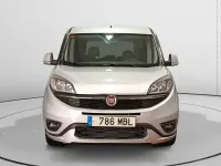 Usado Fiat Doblò Trekking 120 CV (88 kW) 2022 Gris Monovolumen