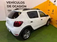 Usado Dacia Sandero Essentiel 73 CV (53 kW) 2018 Blanco Berlina