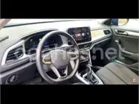 Usado VW T-Roc 150 CV (110 kW) 2025 Azul SUV