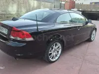 Usado Volvo C70 Summum 220 CV (161 kW) 2007 Negro Descapotable