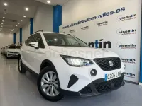 Usado Seat Arona Reference 95 CV (69 kW) 2022 Blanco SUV