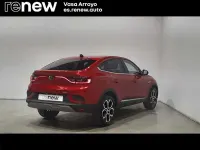 Usado Renault Arkana Zen 145 CV (106 kW) 2022 Rojo SUV