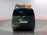 Usado Ford Tourneo Courier Active 125 CV (91 kW) 2024 Verde Monovolumen