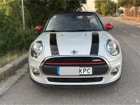 Usado Mini One Cabriolet 102 CV (75 kW) 2018 Gris / plata Descapotable