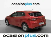 Usado Renault Mégane Zen 110 CV (80 kW) 2017 Rojo Utilitario