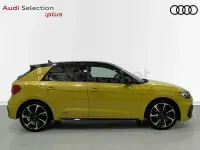 Usado Audi A1 Sportback Comfort 150 CV (110 kW) 2019 Amarillo Utilitario