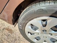 Usado Hyundai i20 84 CV (61 kW) 2016 Marrón Berlina