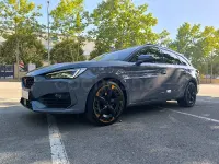 Usado Cupra Leon 245 CV (180 kW) 2020 Gris / plata Familiar