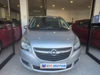 Usado Opel Meriva Selective 120 CV (88 kW) 2017 Gris / plata Monovolumen