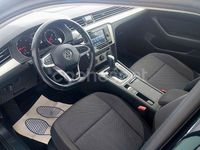 Usado VW Passat 120 CV (88 kW) 2020 Negro Berlina