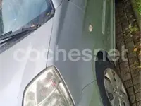 Usado Kia Picanto LX 65 CV (47 kW) 2004 Gris / plata Utilitario