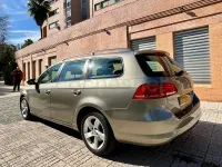 Usado VW Passat Advance 105 CV (77 kW) 2012 Gris / plata Familiar