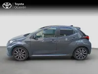 Usado Toyota Yaris Sport 130 CV (95 kW) 2025 Gris Utilitario