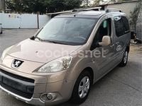 Usado Peugeot Partner Tepee Outdoor 112 CV (82 kW) 2011 Beige Monovolumen
