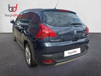 Usado Peugeot 3008 Allure 115 CV (84 kW) 2013 Azul Berlina