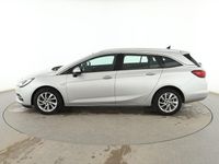 Usado Opel Astra Elegance 145 CV (106 kW) 2020 Gris Familiar