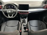 Usado Seat Ibiza FR 110 CV (80 kW) 2023 Gris plata Utilitario
