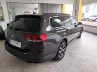 Usado VW Passat Executive 150 CV (110 kW) 2022 Gris Familiar