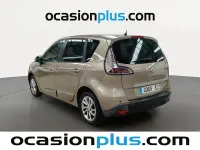Usado Renault Scénic III 95 CV (69 kW) 2015 SUV