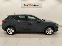 Usado Seat Leon Style 150 CV (110 kW) 2024 Azul Berlina