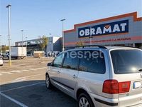 Usado Seat Alhambra Stella 115 CV (84 kW) 2004 Gris / plata Monovolumen