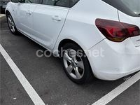 Usado Opel Astra Sportive 165 CV (121 kW) 2012 Blanco Berlina