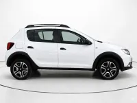 Usado Dacia Sandero 90 CV (66 kW) 2018 Blanco Berlina