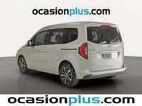 Usado Mercedes 180 116 CV (85 kW) 2023 Plateado Berlina